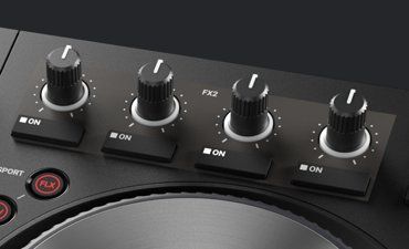 NATIVE INSTRUMENTS TRAKTOR KONTROL S4 MK3.jpg 1398.jpg
