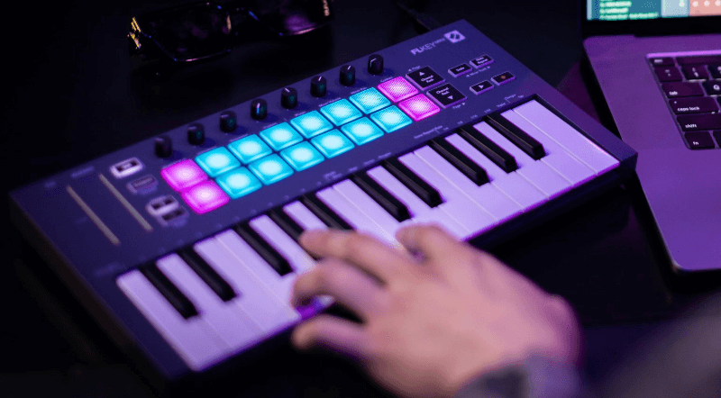 NOVATION FLKEY MINI.png 215.png