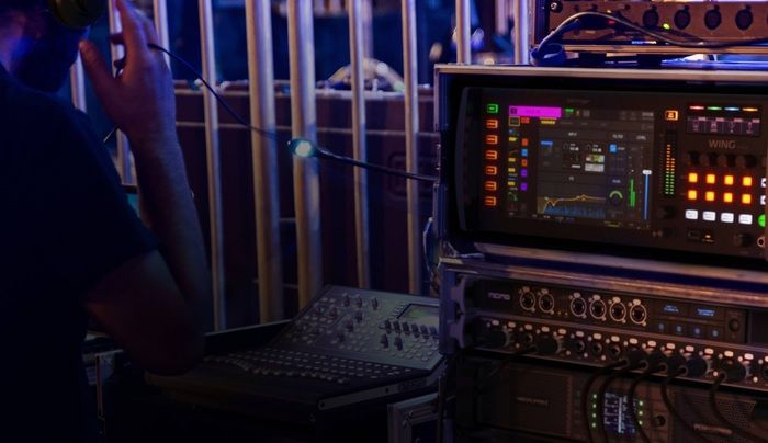 BEHRINGER WING RACK.jpg 1580.jpg