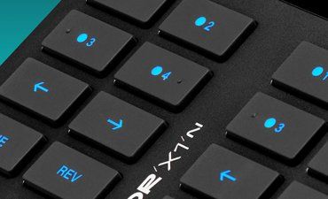 NATIVE INSTRUMENTS TRAKTOR KONTROL X1 MK3.jpg 1429.jpg