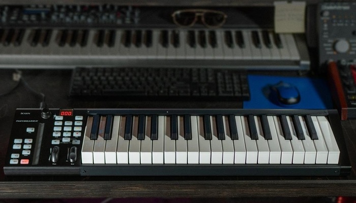 iCON iKeyboard 4X.jpg 801.jpg