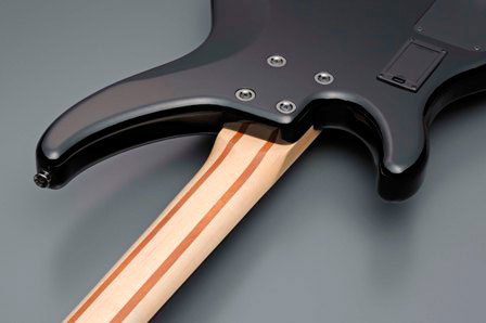 YAMAHA TRBX504 TBL.jpg 500NK.jpg