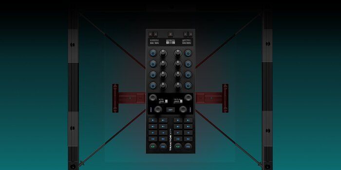 NATIVE INSTRUMENTS TRAKTOR KONTROL X1 MK3.jpg 1434.jpg