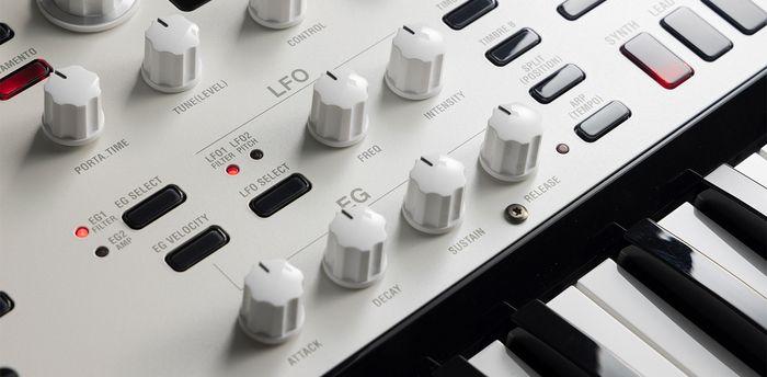 KORG KingKORG NEO.jpg 971.jpg