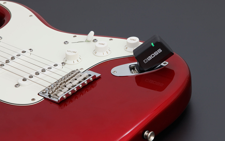 transmitter_guitar_gal.jpg transmitter_guitar_gal.jpg