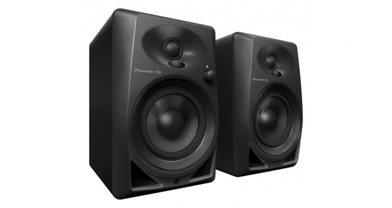 PIONEER DM-40.jpg