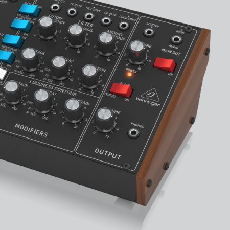 photo_Model-D-Eurorack-enclosure.jpg photo_Model-D-Eurorack-enclosure.jpg