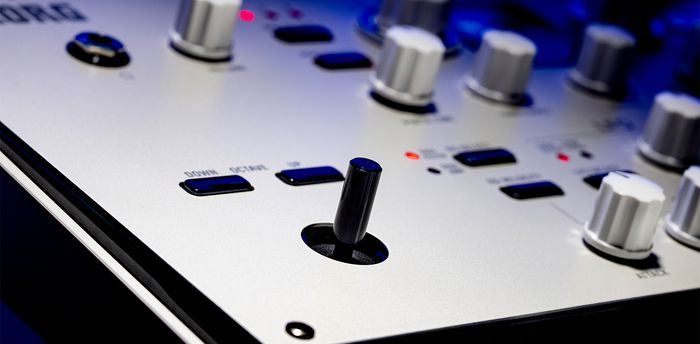 KORG KingKORG NEO.jpg 970.jpg