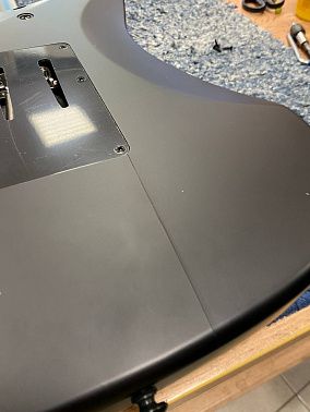 Электрогитара SCHECTER DAMIEN-6 FR SBK (Уценка)