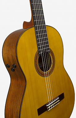 Классическая гитара YAMAHA CG-TA NATURAL