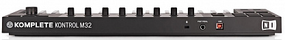 NATIVE INSTRUMENTS KOMPLETE KONTROL M32