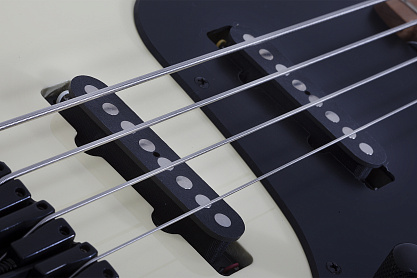 Бас-гитара SCHECTER J-4 Sixx