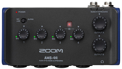 Аудиоинтерфейс ZOOM AMS-44