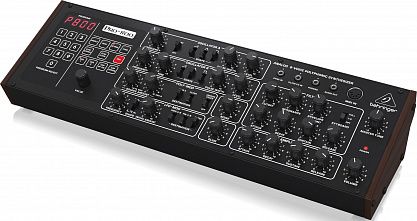 Аналоговый синтезатор BEHRINGER PRO-800