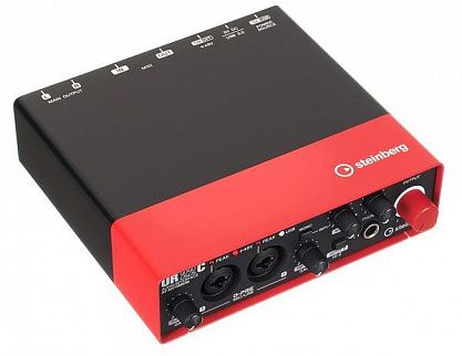 USB аудио интерфейс Steinberg UR22C Red