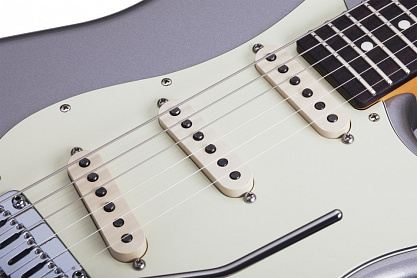 Электрогитара SCHECTER NICK JOHNSTON TRAD SSS A.SLVR