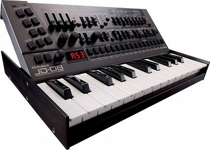 Синтезатор ROLAND JD-08
