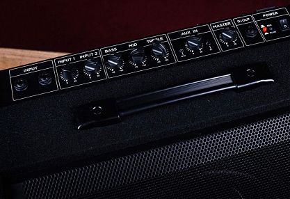 Комбоусилитель Avatar DM60