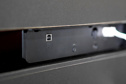 Цифровое пианино KORG LP-380 BK U