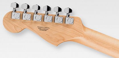 Электрогитара FENDER Standard Stratocaster 3-Color Sunburst