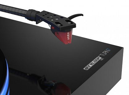 Проигрыватель винила Reloop TURN 7