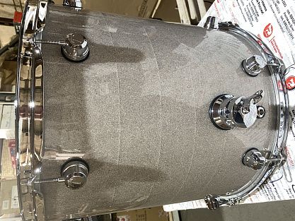 Барабанная установка TAMBURO FORMULA22SLSK (Уценка трещины по лаку)