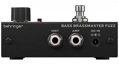 Педаль эффектов BEHRINGER BASS BRASSMASTER FUZZ