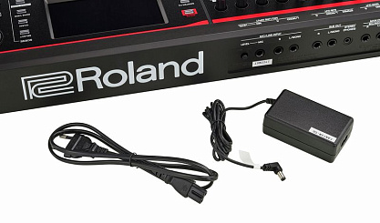 Синтезатор ROLAND FANTOM-06