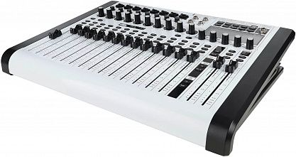 Цифровой микшер INTREND ITMIX-D8-4