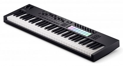 MIDI-контроллер Novation Launchkey 61 MK4