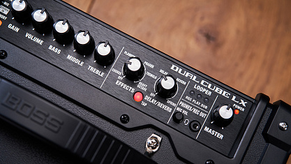 Гитарный усилитель Boss DUAL CUBE LX