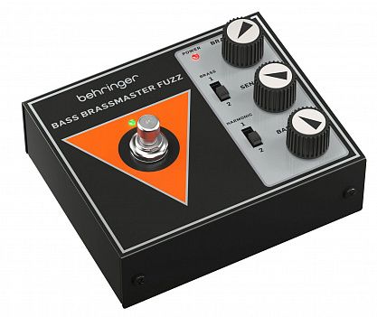 Педаль эффектов BEHRINGER BASS BRASSMASTER FUZZ