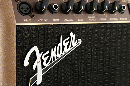 Комбик FENDER ACOUSTASONIC 15 COMBO