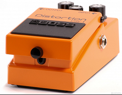 ГИТАРНЫЙ ЭФФЕКТ BOSS DS-1