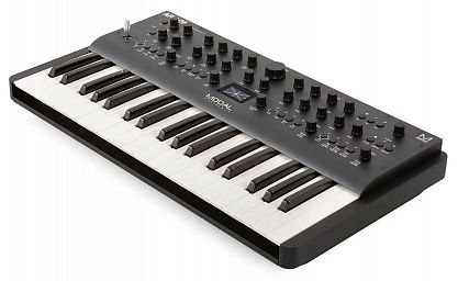 Синтезатор Modal Argon8