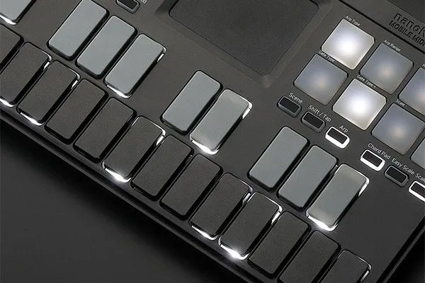 USB MIDI KORG NANOKEY STUDIO